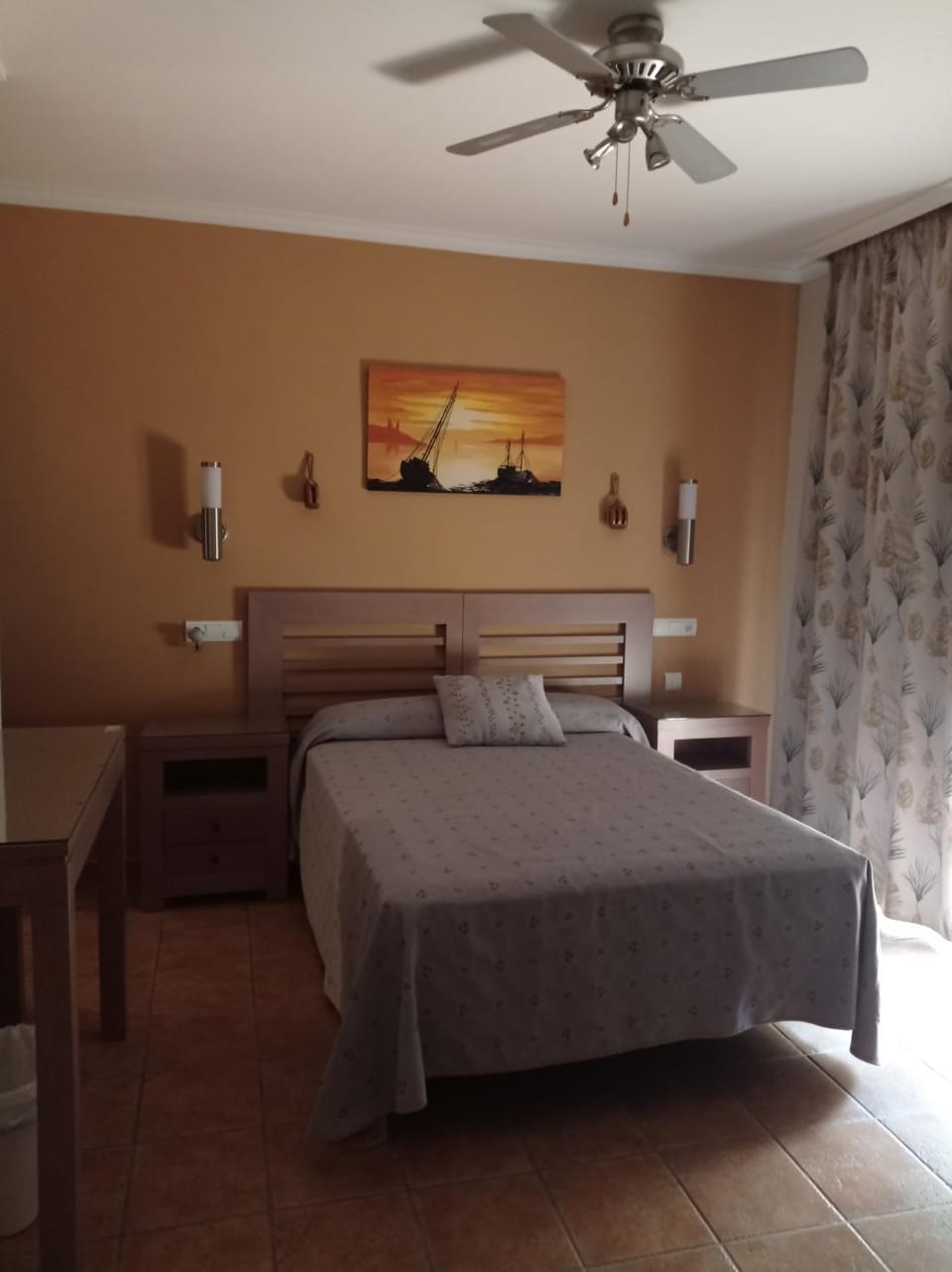 Hostal Costa Luz Bed and Breakfast in El Puerto de Santa María