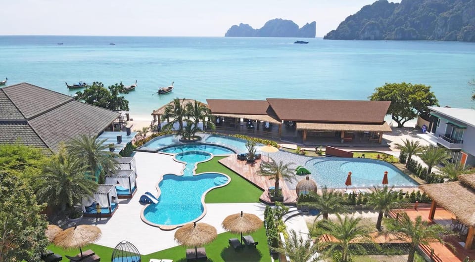 Sea view, Swimming pool