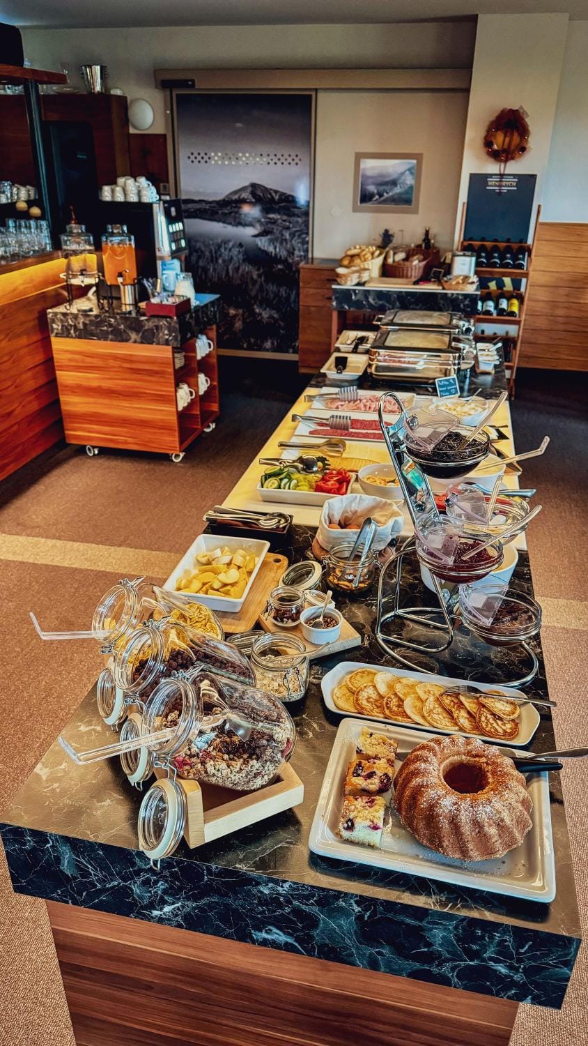 Buffet breakfast