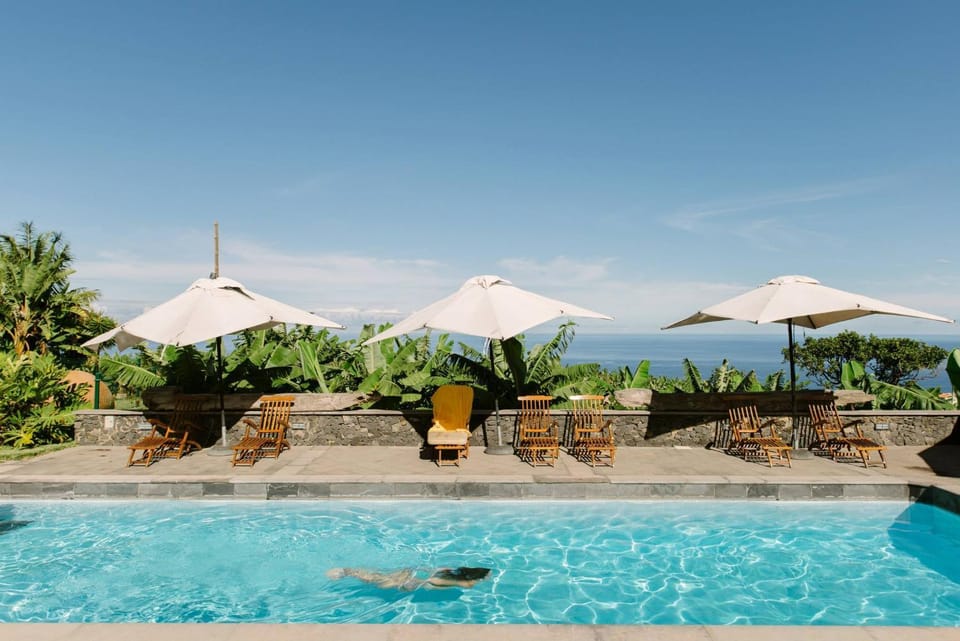 Solarium, Swimming pool