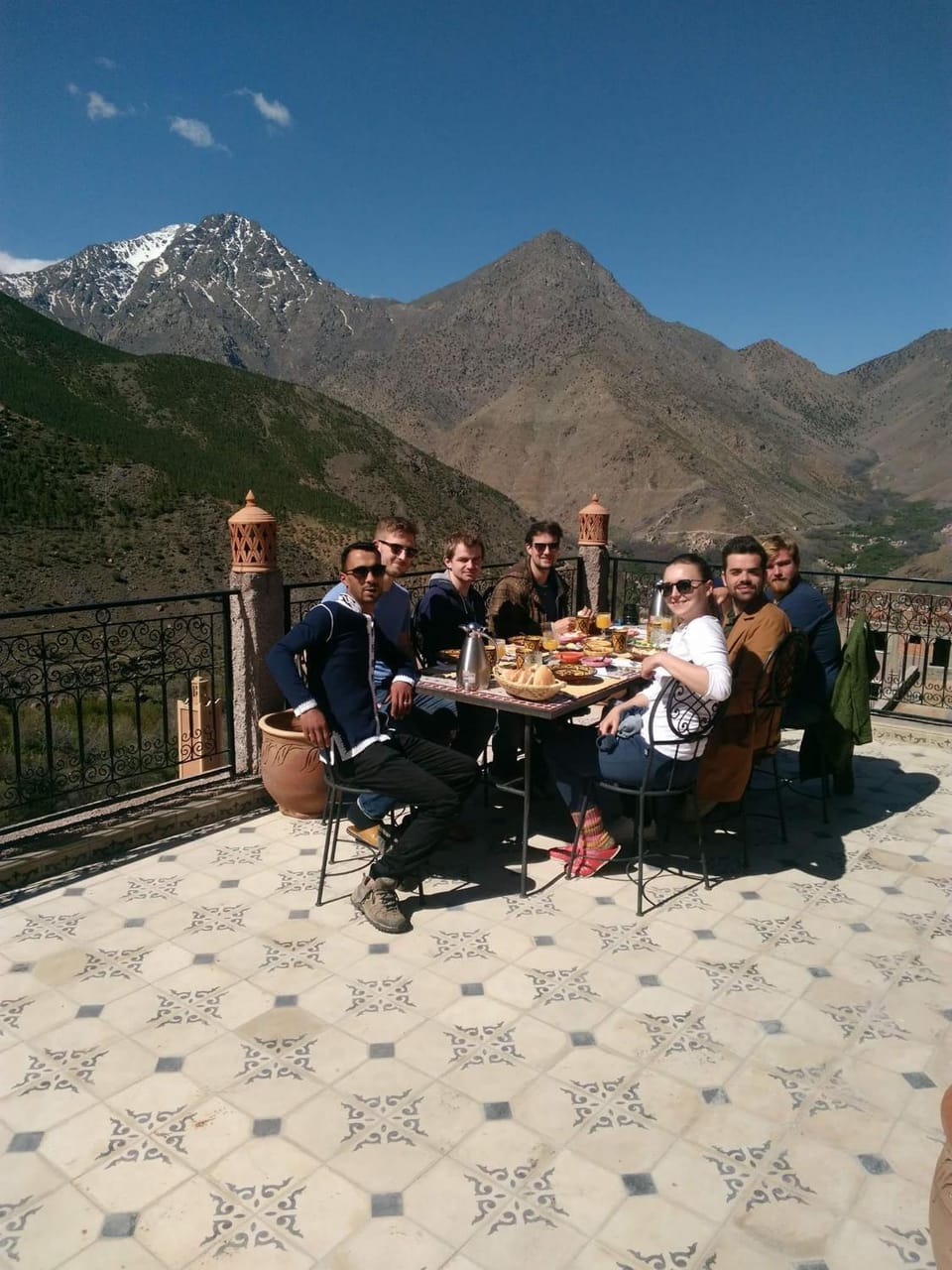 Balcony/Terrace, Mountain view