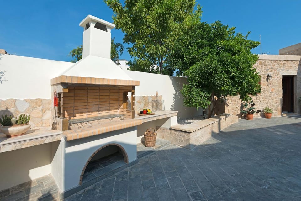 Day, BBQ facilities, On site, Garden view