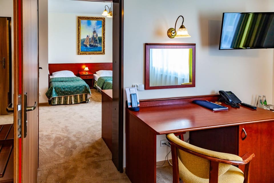 Communal lounge/ TV room, TV and multimedia