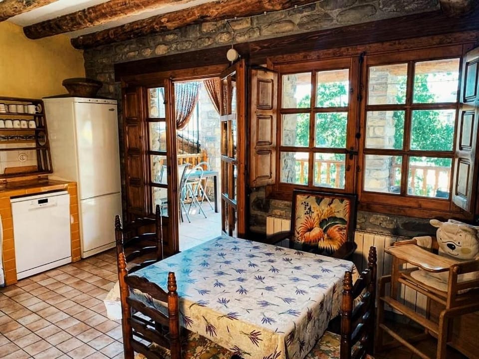 Casa Alejandra House in Aragon