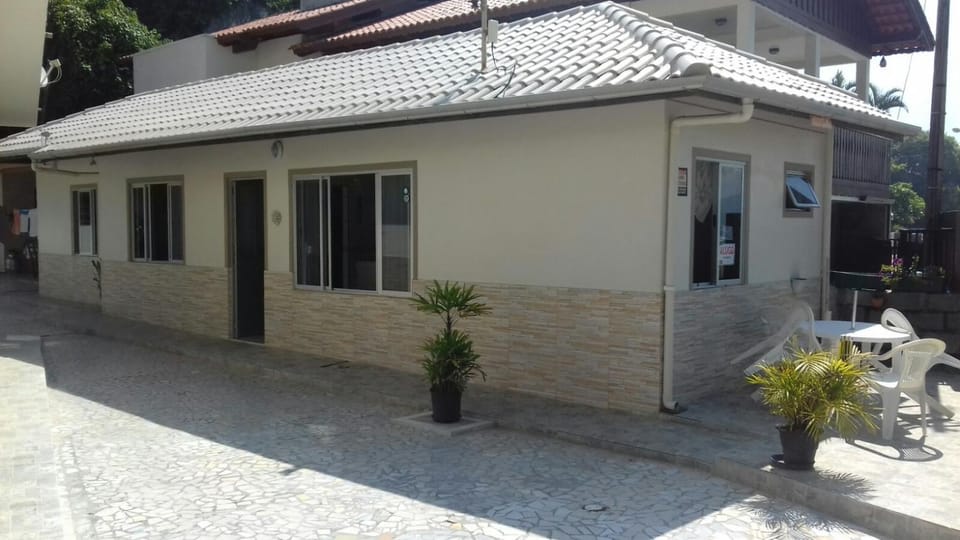Facade/entrance, Garden