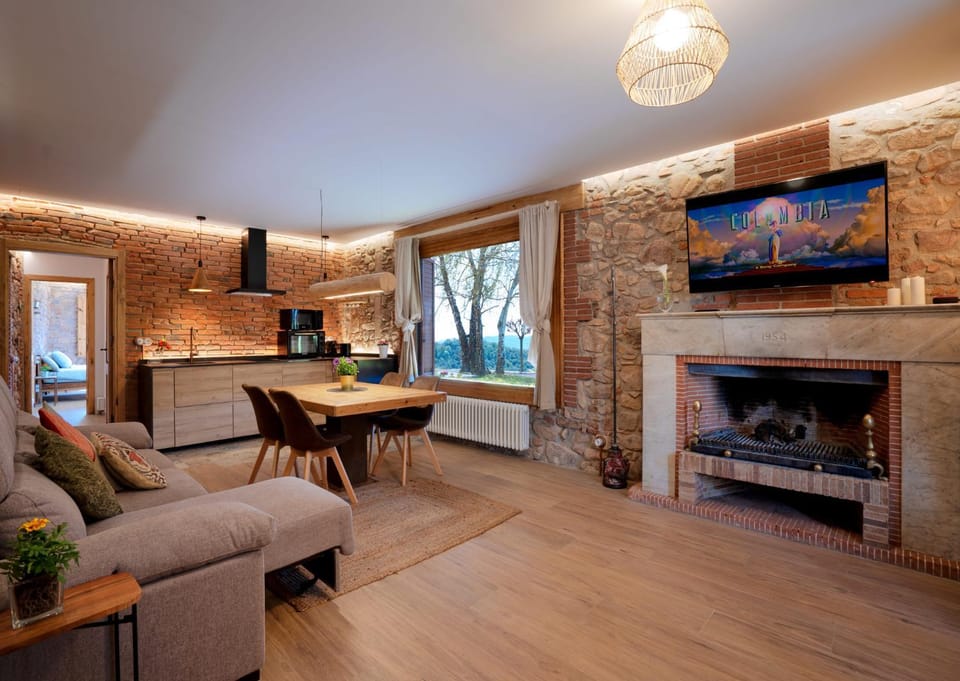Masia de Can Ferrer Country House in Selva