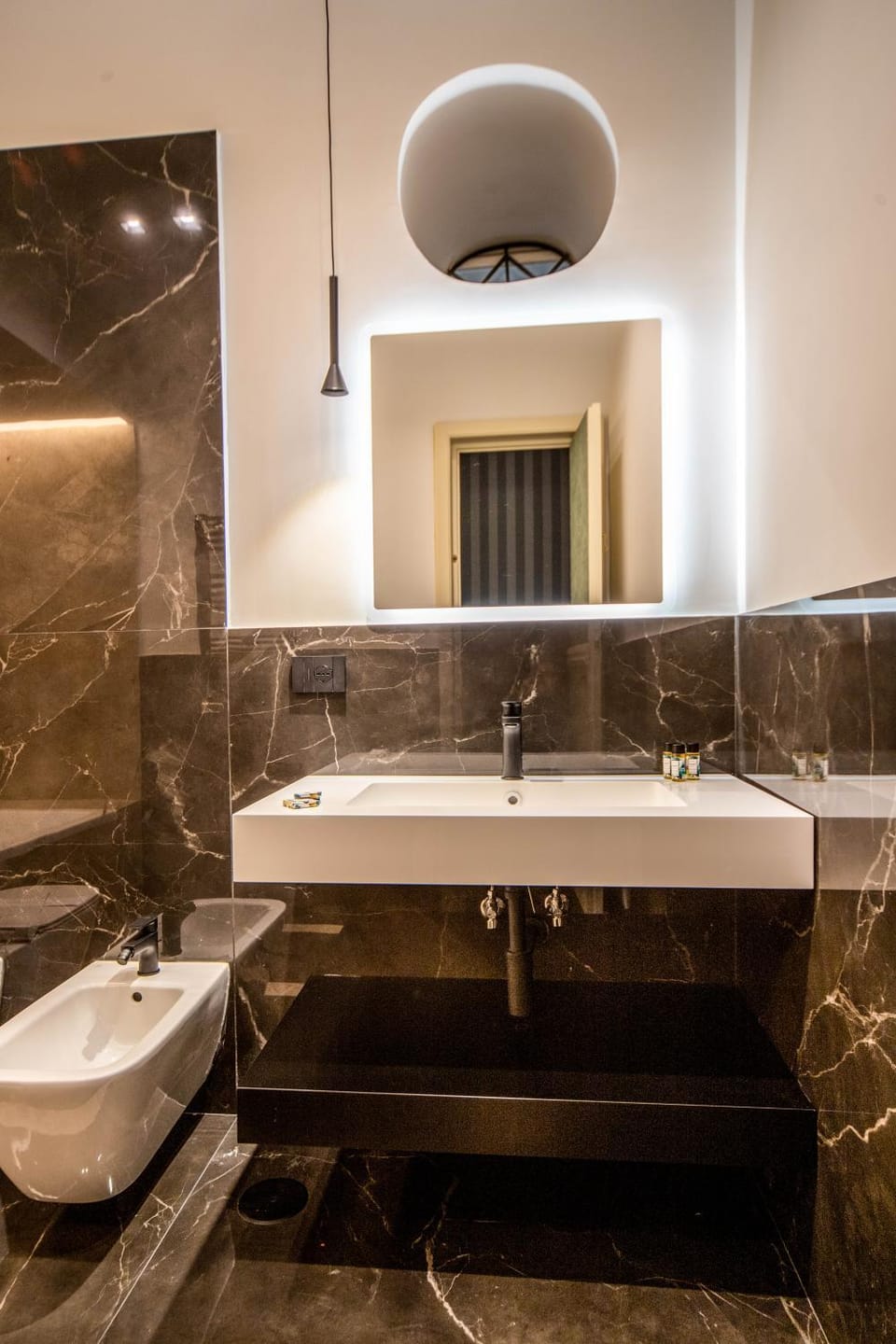 Shower, Toilet, Bathroom, bidet