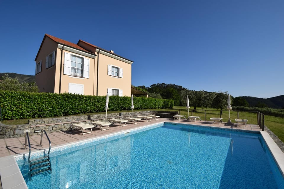 Property building, Pool view, Swimming pool