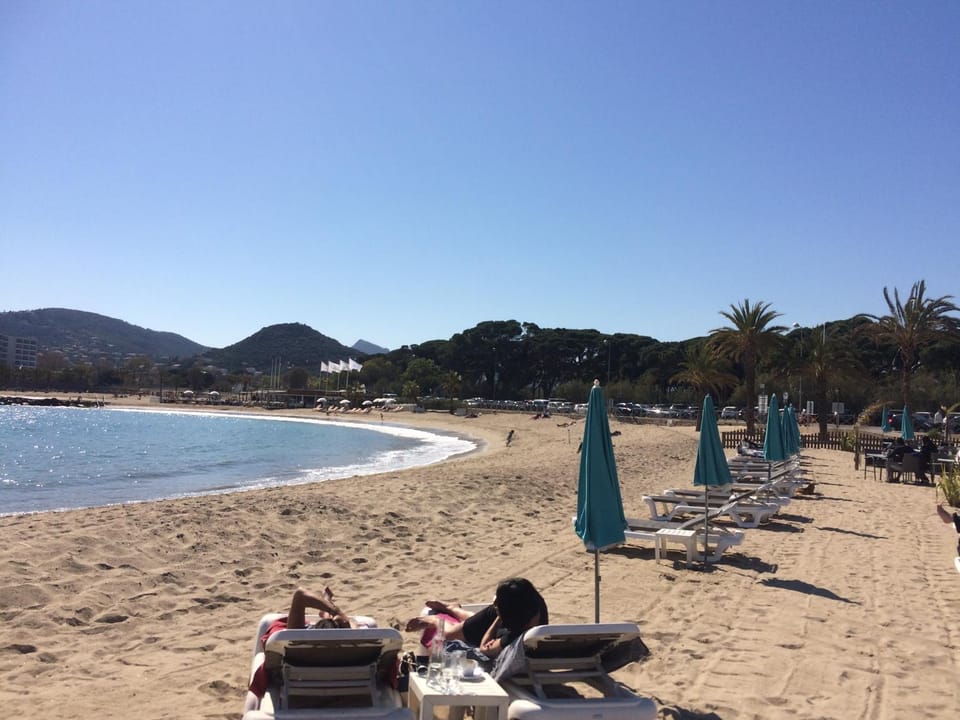 Fishing, Golfcourse, Windsurfing, Canoeing, Cycling, Diving, Sea view