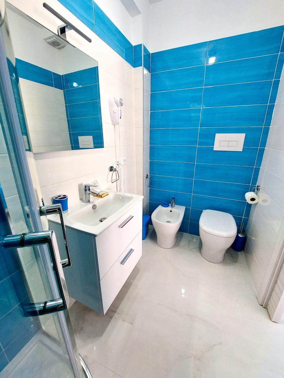 Shower, Toilet, Bathroom, bidet