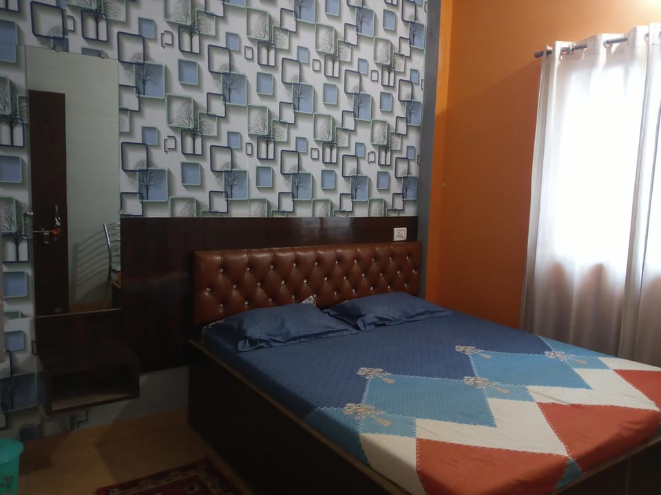 Bed, Photo of the whole room