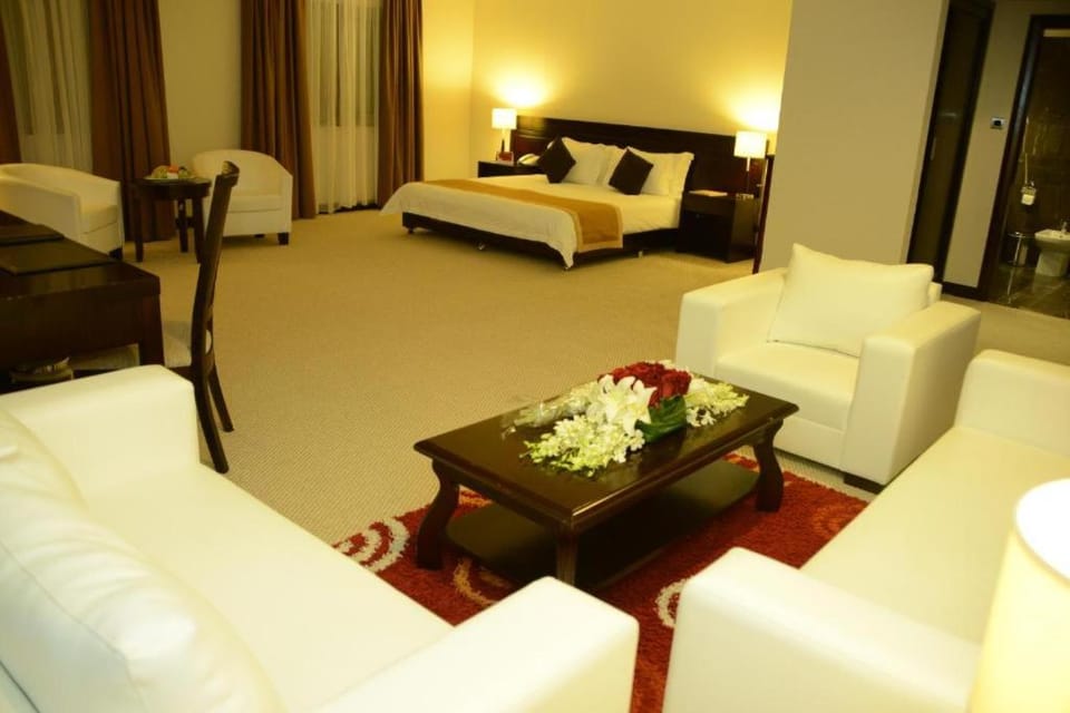 Living room, Bedroom