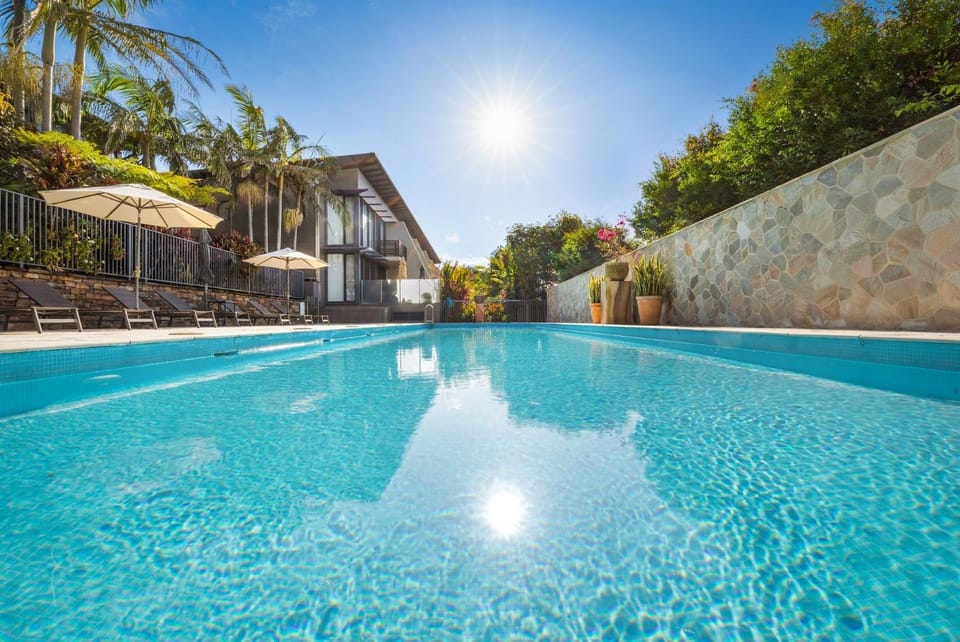 Pool view, Swimming pool