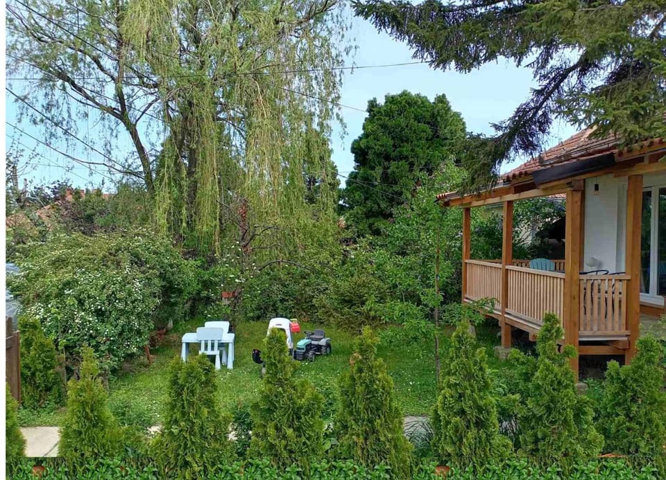 Property building, Spring, Natural landscape, Garden, Garden view