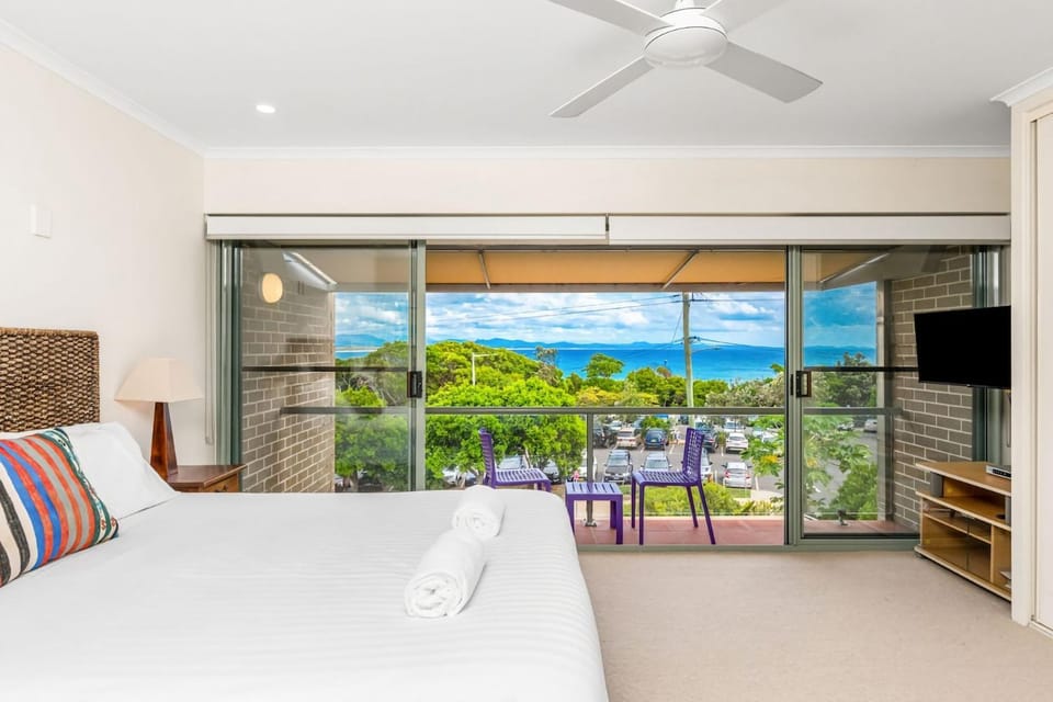 James Cook Apartment 10 -130 Lighthouse Road Apartment in Byron Bay