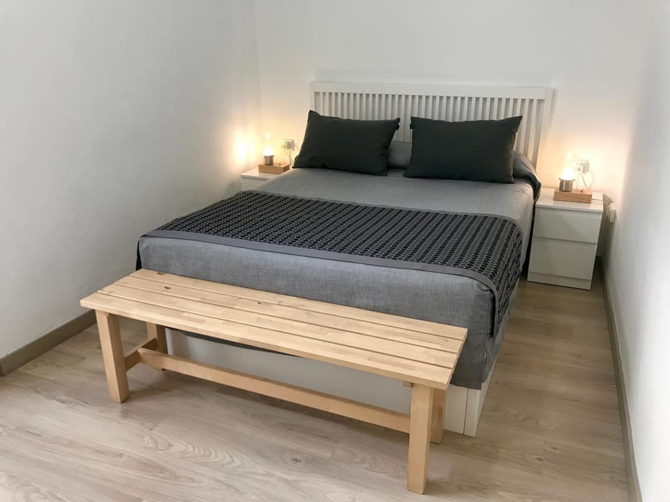 Bed, Balcony/Terrace, Bedroom