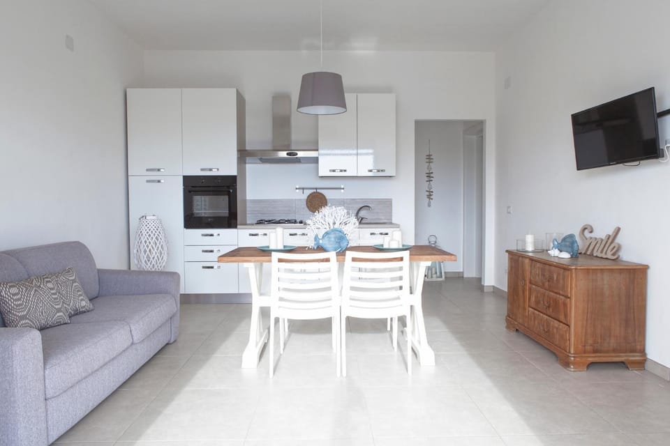 Bathroom, TV and multimedia, Balcony/Terrace, Kitchen or kitchenette, Dining area