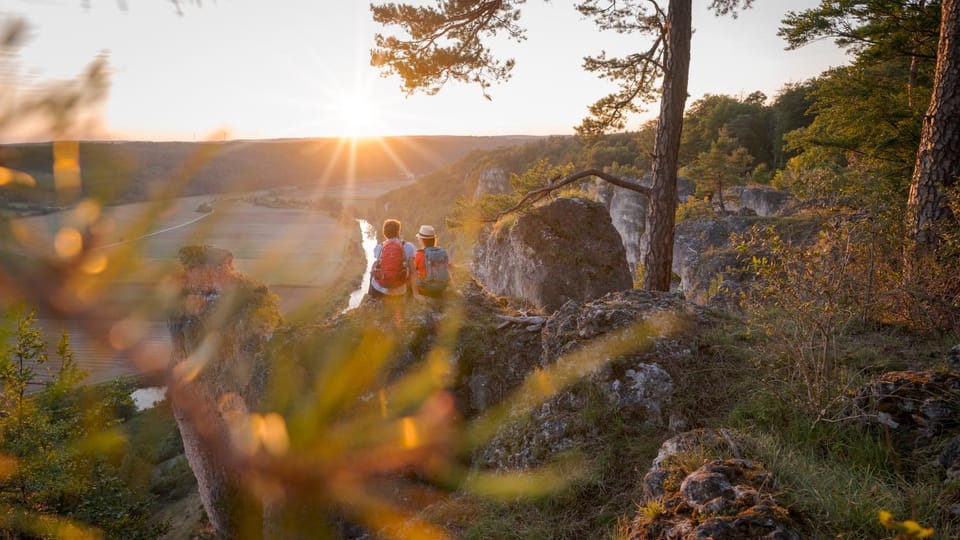 Nearby landmark, Off site, Natural landscape, Hiking, Autumn