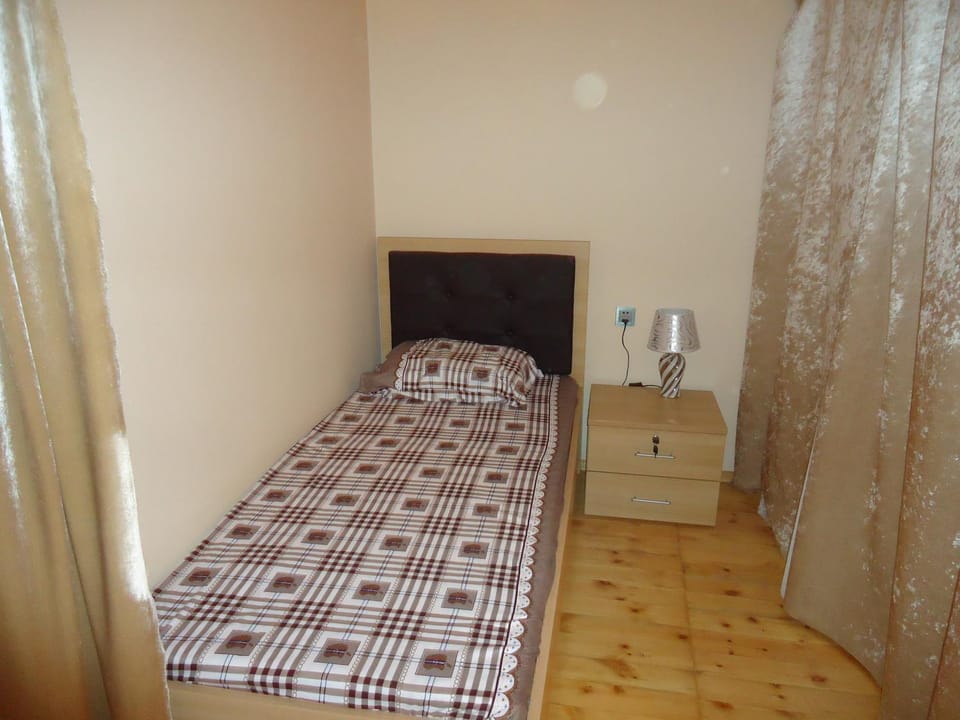 Guesthouse Khazar in old city Bed and Breakfast in Baku