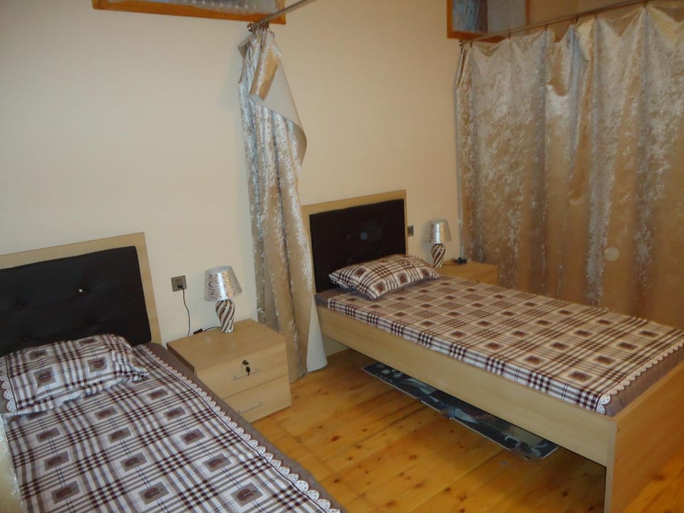 Guesthouse Khazar in old city Bed and Breakfast in Baku