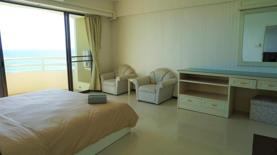 Bed, Balcony/Terrace, Bedroom, Sea view, Family