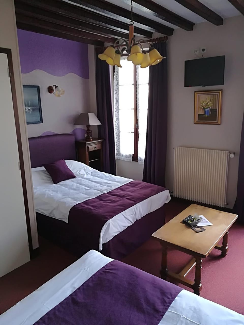 Bed, TV and multimedia, Photo of the whole room, Bedroom, internet