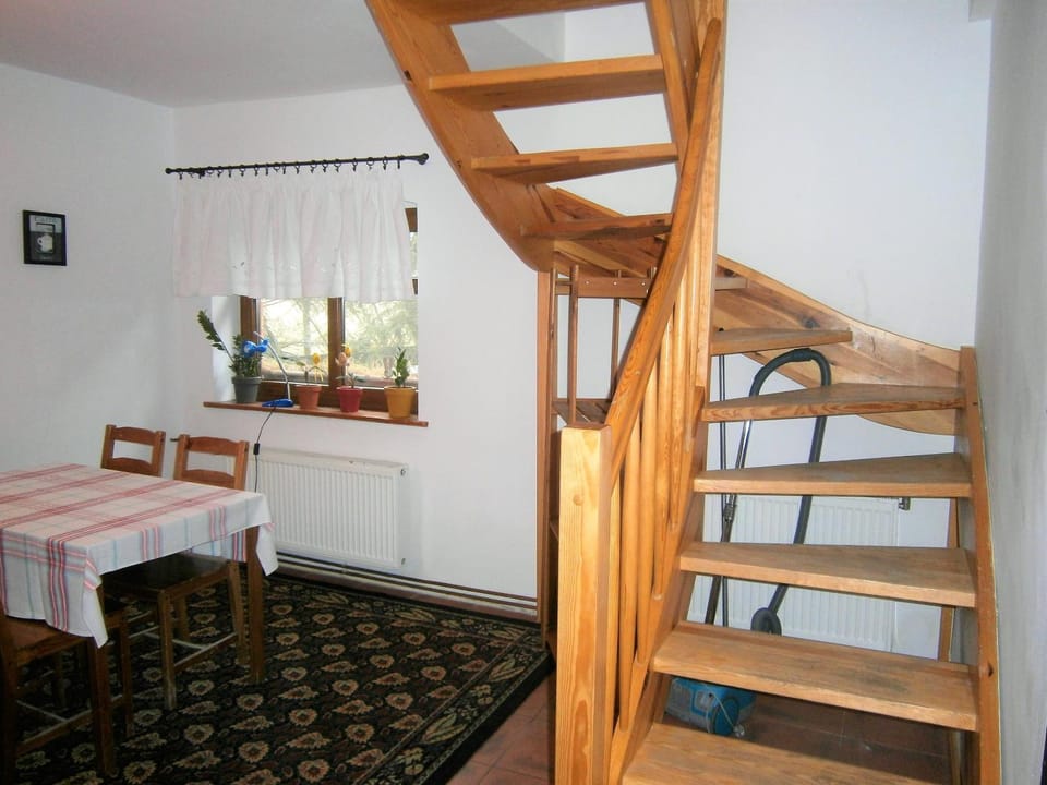 Gosciniec Pod Debem Farm Stay in Poland