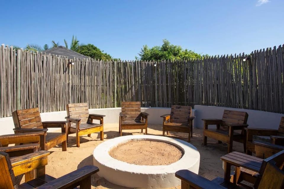 Baleia Azul 15 House in Africa