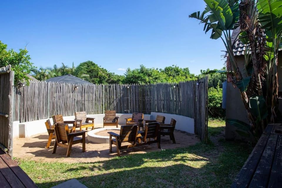 Baleia Azul 15 House in Africa