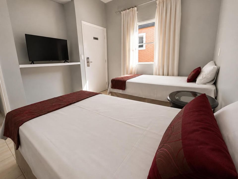 Hotel dos Lagos Hotel in State of São Paulo