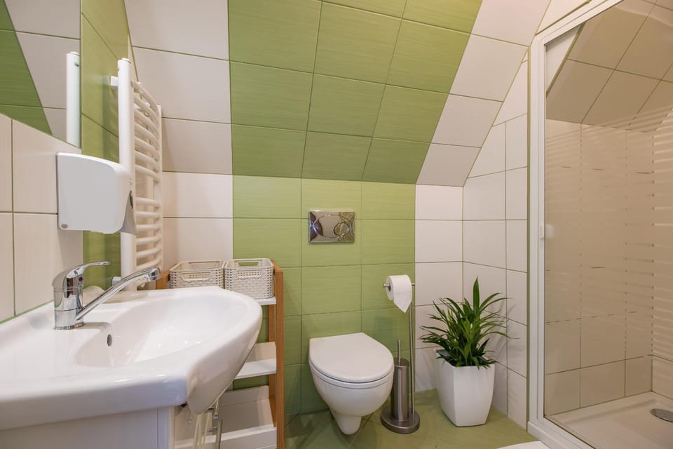 WILLA SZMARAGD - Stoki Narciarskie - Zniżki na Termy - Sauna - Bilard Vacation rental in Lesser Poland Voivodeship