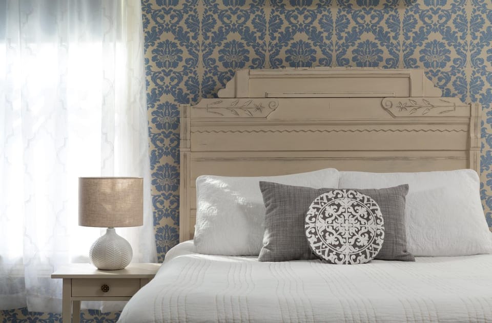 Bed, Decorative detail, Bedroom, air conditioner