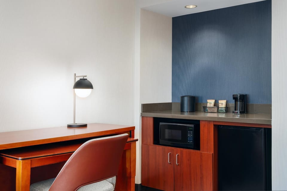 Kitchen or kitchenette, kitchen