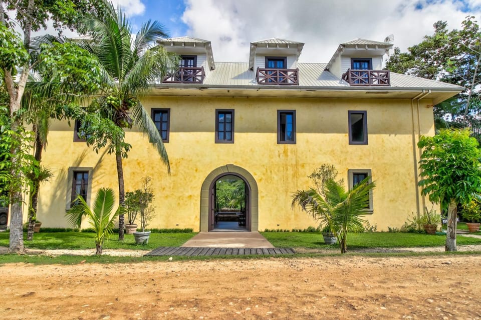 Toucan Suite @ Mahogany Hall Apartment hotel in Cayo District