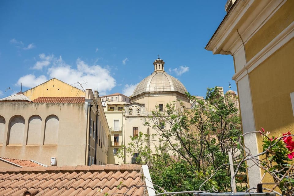 Savoia Appartamento Lux Bed and Breakfast in Cagliari