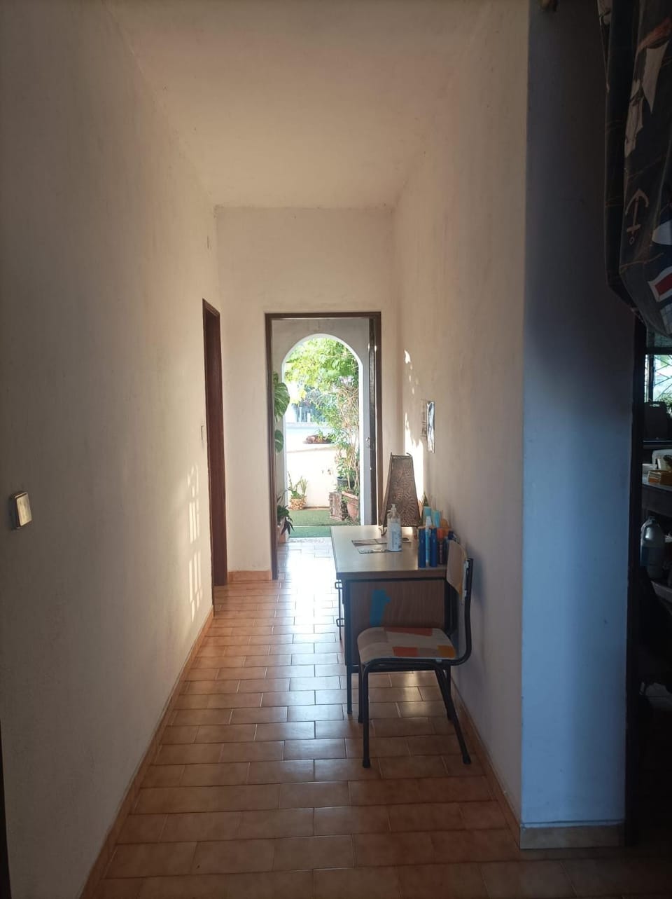 Property building, Seating area