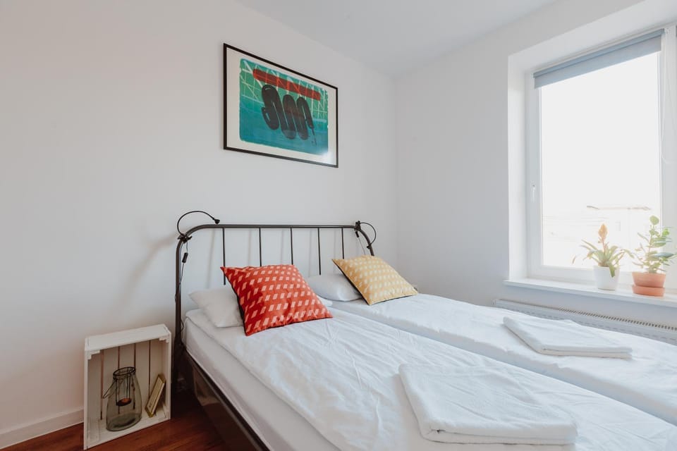 Bed, Other, Photo of the whole room, Decorative detail, Bedroom
