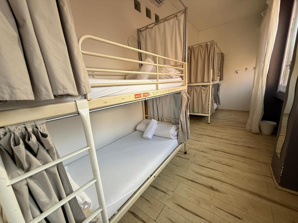 bunk bed