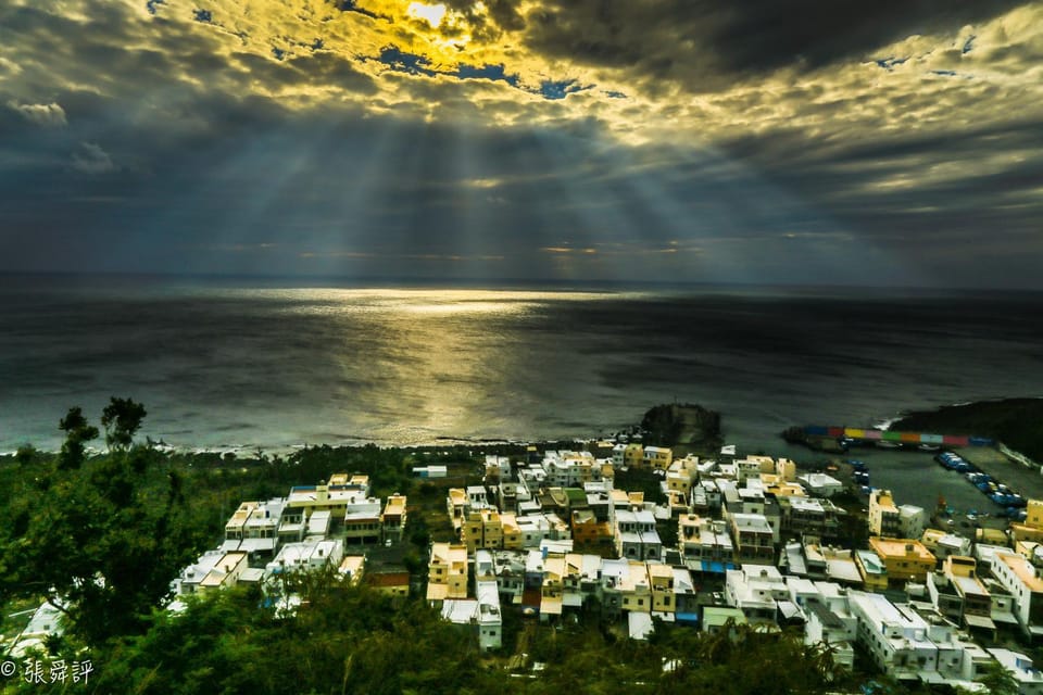 Off site, Day, Natural landscape, Bird's eye view, City view, Sea view, Sunset