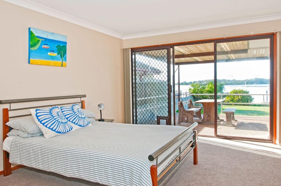 Riverside Delight House in Culburra Beach