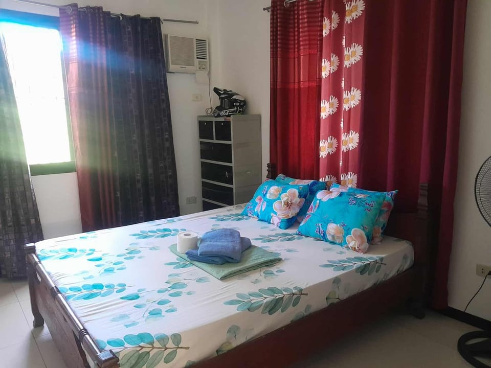 Riverside at Aninuan Accommodation and Food Bed and Breakfast in Puerto Galera