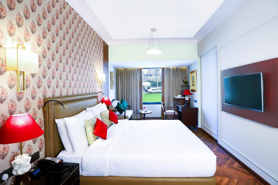 Bed, View (from property/room), Photo of the whole room, Bedroom