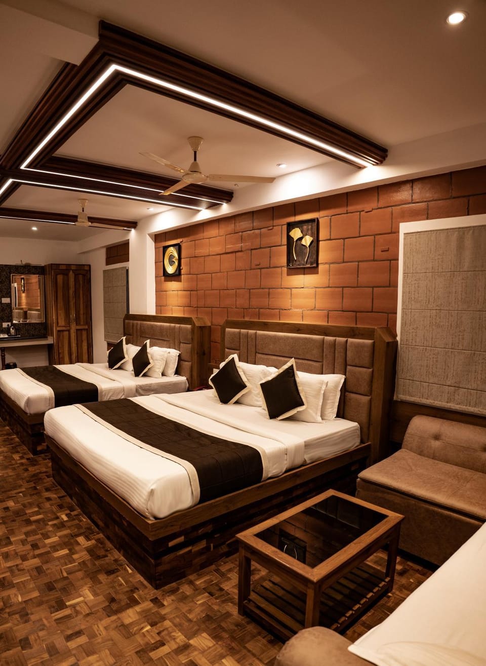 Living room, Photo of the whole room, Bedroom