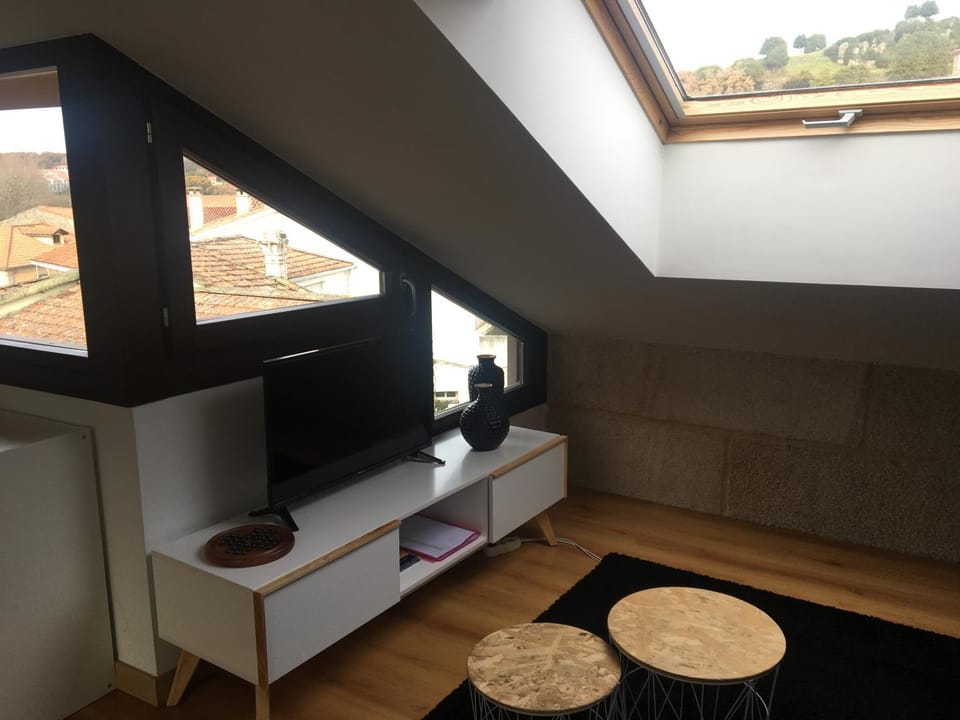 Communal lounge/ TV room, TV and multimedia, Evening entertainment