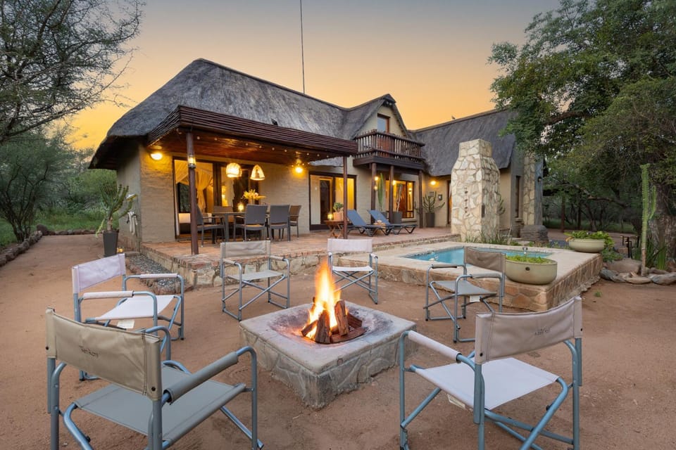 Property building, Patio, Day