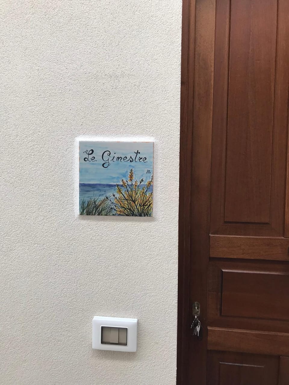 Decorative detail, Decorative detail, Text overlay