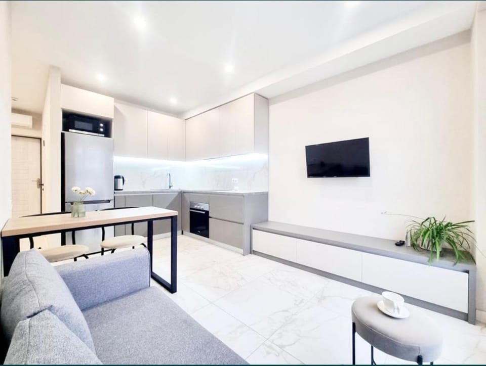 Most City Area Lux Studio Apartment in Dnipro