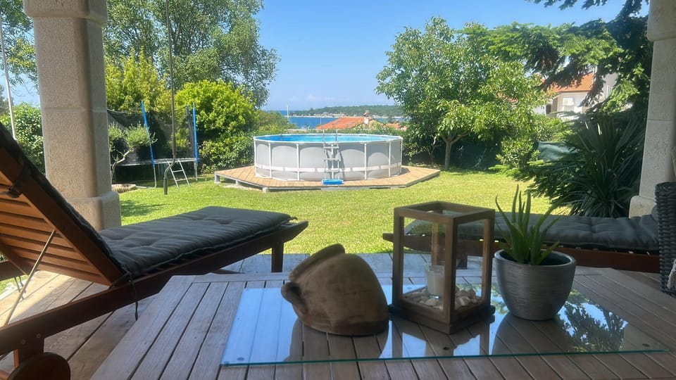 Stone house Chiara Seaview Apartment in Istria County