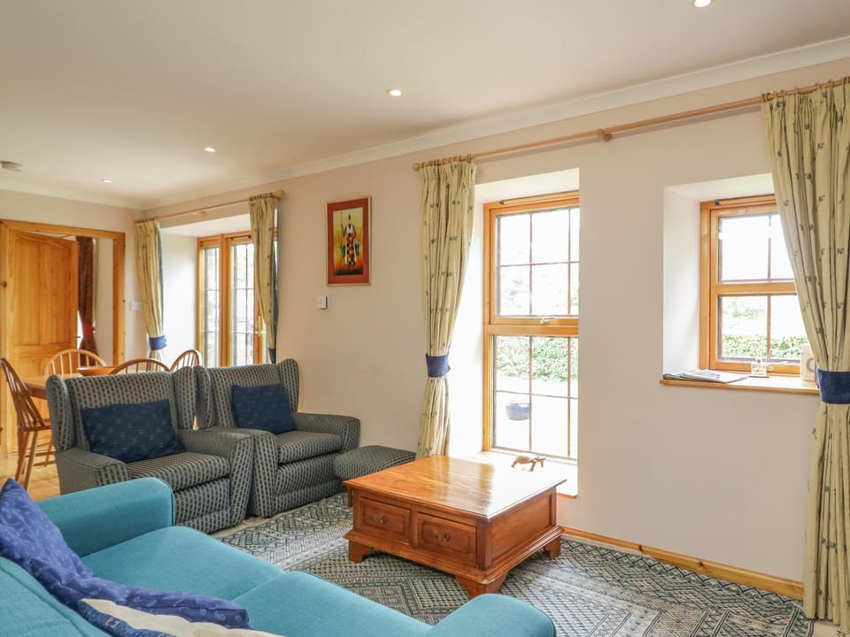 Kamba Cottage House in Scotland