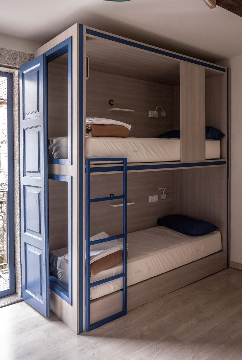 bunk bed